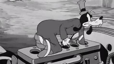 Суперсервис Микки (мультфильм, 1935)
 2024.04.27 04:33 смотреть онлайн мультфильм.

